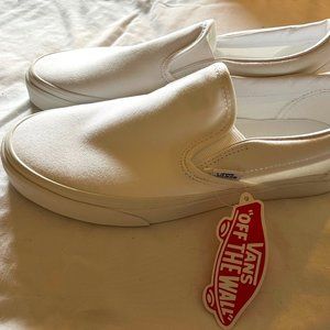 NEW Classic White SLIP-ON Vans -  Mens 8.5, Womens 10